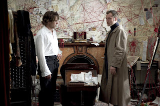 Sherlock-Holmes-A-Game-of-Shadows-Jude-Law_Robert-Downey-Jr.