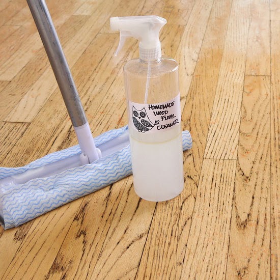Cara Membuat Cairan  Pembersih  Lantai Kayu  MariBung 