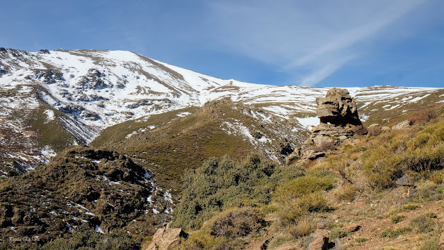 Jérez del Marquesado, Sierra Nevada, Piedra de la Ventana