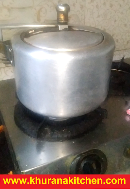 How to cook rice in a pressure cooker 4