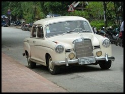 Laos, Luang Parbang, 6 August 2012 (2)