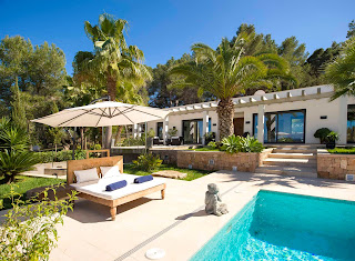 Luxury Villa Rental Services on Ibiza