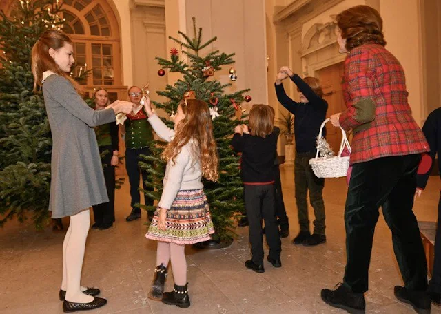 Princess Adrienne and Princess Leonore wore a ribbon skirt by Lena Hoschek, and Lodenfrey jacket. Princess Estelle