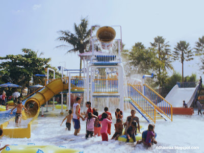 Kolam Anak + Ember di Tektona Waterpark, Kampung Batu - Bandung