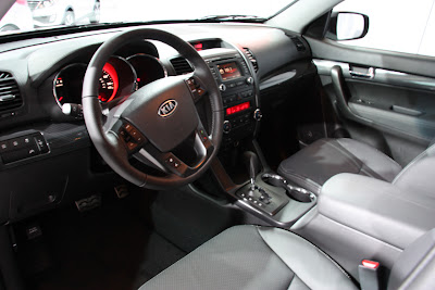 Kia Sorento SX 2011 interior