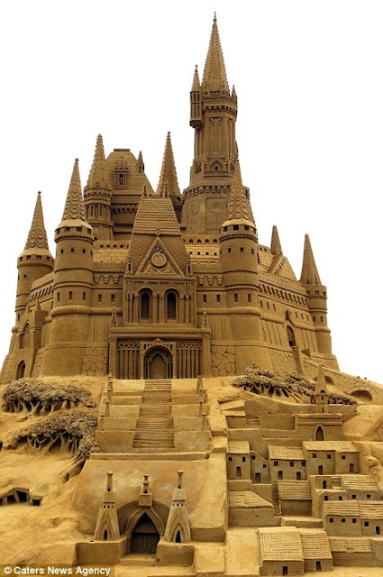 Sand art in a beautiful sculptures