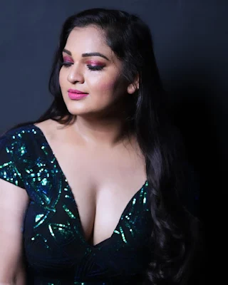 Actress Ashwini Sexy Cleavage Photos,Ashwini Sexy Cleavage Photos,Ashwini hot photos. ... Model Gayathri Shan In Saree Photos Stills, Tiktok Star.