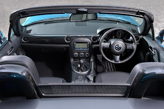 Mazda MX-5 Sport Graphite (2013) Interior