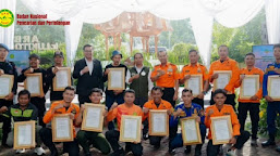 Menteri Kehutanan Apresiasi Tim SAR Gabungan dalam Evakuasi Dramatis Pendaki Rinjani
