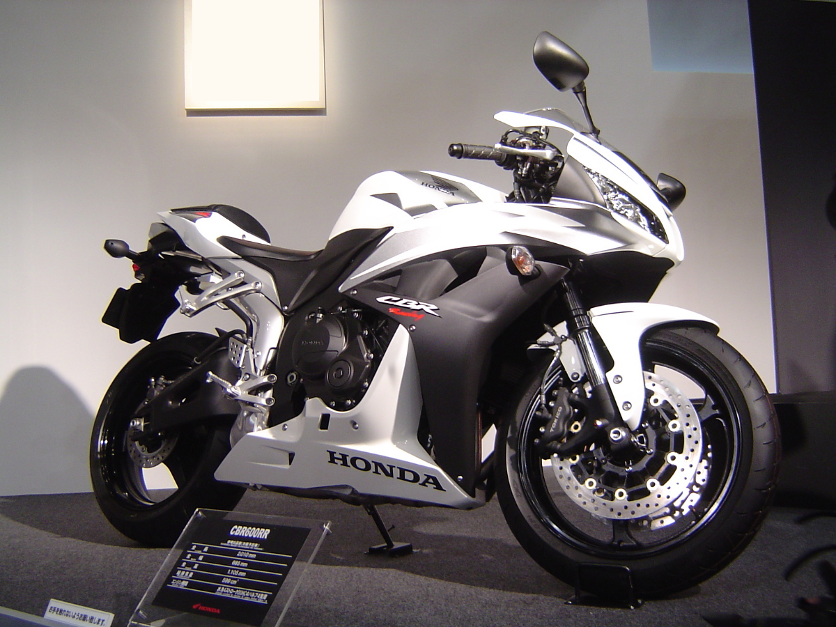 Beautiful Bikes Honda CBR 600 RR 