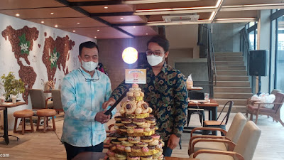 Gerai Stand Alone J.CO Donuts & Coffee Kini Hadir di Kawasan Gatsu Kota Bandung