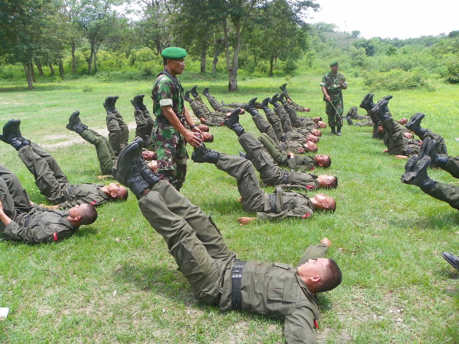 Hasil gambar untuk latihan menwa