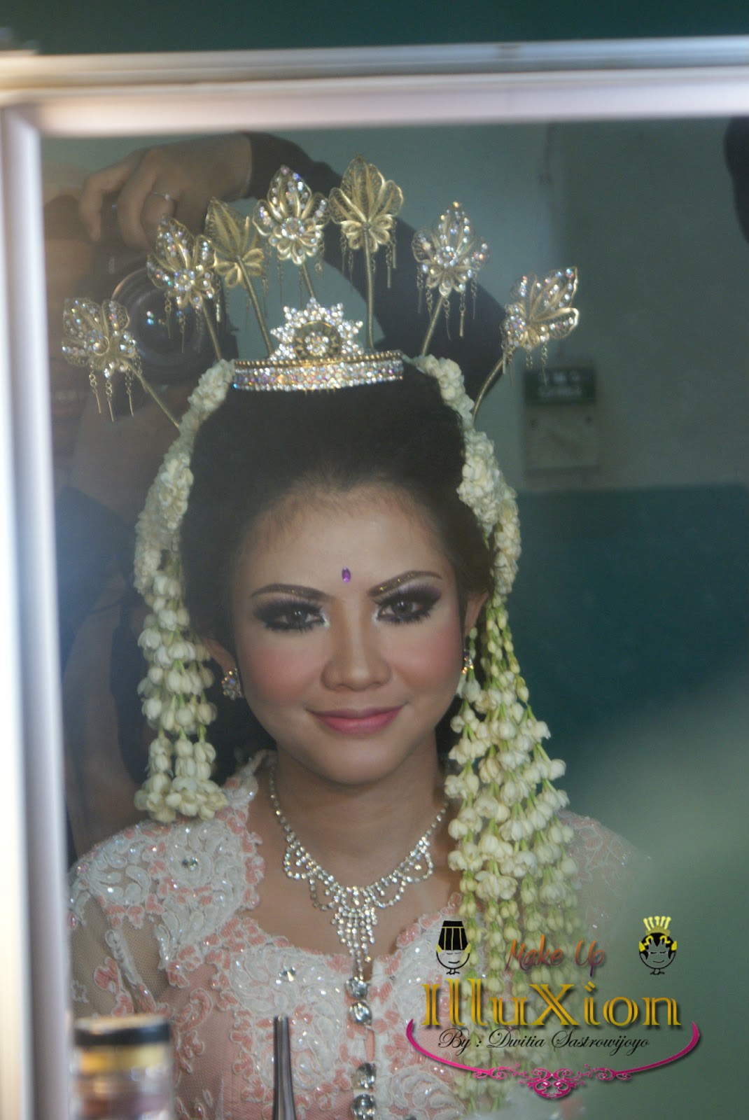 Make Up Pengantin  Sunda  Siger dan Sunda  Putri  Astri dan Ilham