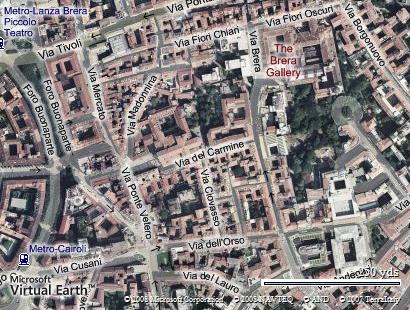 Via del Carmine 8, al centro della mappa,  sede del Circolo Ufficiali a Milano