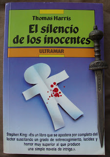 Portada del libro El silencio de los inocentes, de Thomas Harris