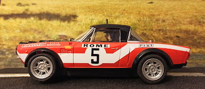 Fiat Abarth 124 Scalextric