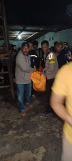 Seorang Mahasiswa Ditemukan Tak Bernyawa, Bhabinkamtibmas Monggonao Bantu Evakuasi Korban