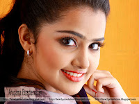 anupama parameswaran photo no 1 dilwala actress name, sizzling girl photo anupama parameswaran with attractive smile