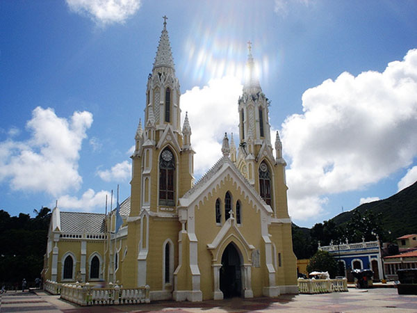 Basílica Menor Nuestra Señora del Valle