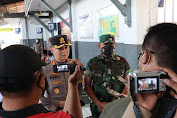 Berlakunya Aturan Wajib Vaksin Booster Perjalanan Dalam Negeri, Polres Malang Buka Layanan Vaksin di Stasiun.