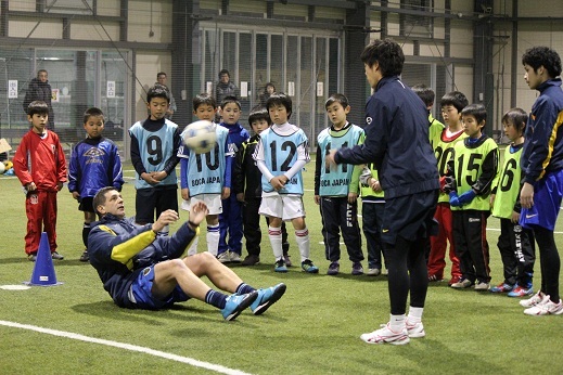 ボカ ジュニアーズ サッカースクール開校 きゃんつくばっと ボカ ジュニアーズ サッカースクール開校 きゃんつくばっと