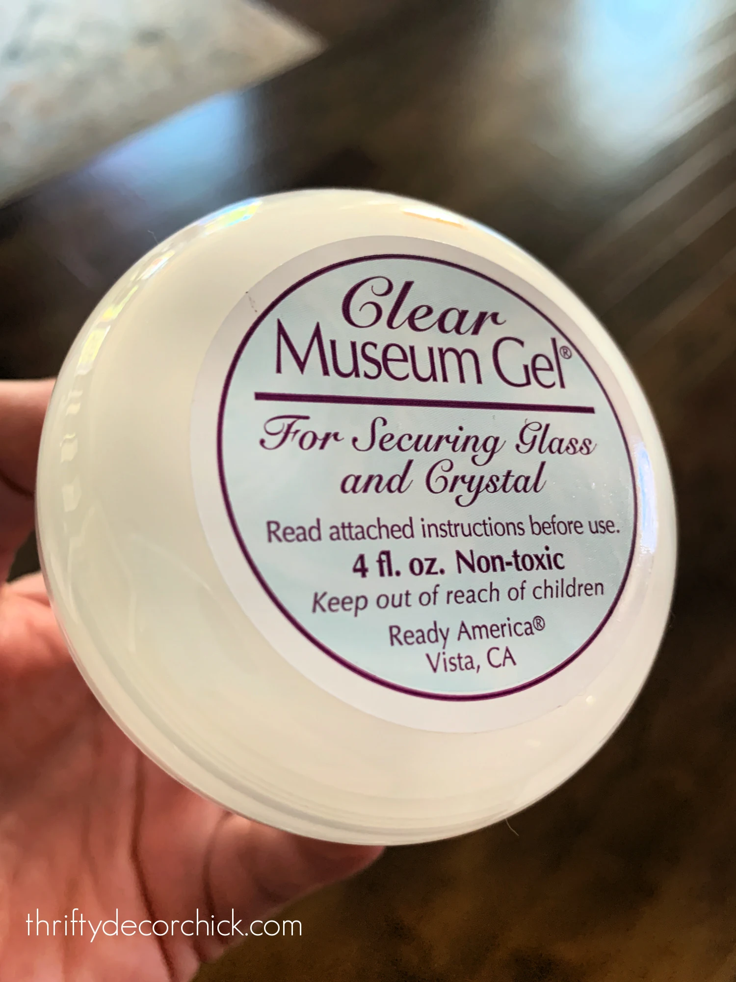 clear museum gel or putty