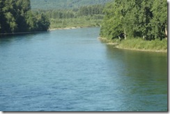 DSC07662 Sauk River seen from Hwy 530