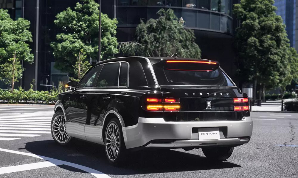 Toyota Century SUV