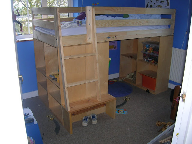 kids bunk bed