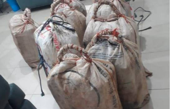 Barahona: Policía secuestrado narra como se repartieron los sacos de droga