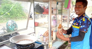 Kenikmatan Baklor Mini Egol Yang Sangat Lezat | Street Food Ciambar
