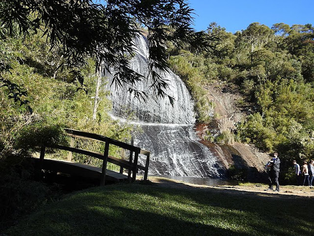 Cachoeira Véu de Noiva em Urubici (fonte: site da prefeitura de Urubici) - Portal Urubici
