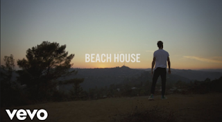 Lagu The Chainsmokers - Beach House Mp3