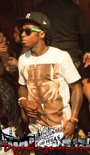 Foto do Lil Wayne com camisa marota