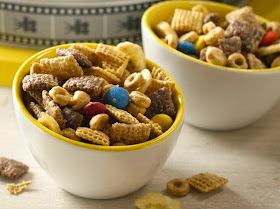 minion chex party mix