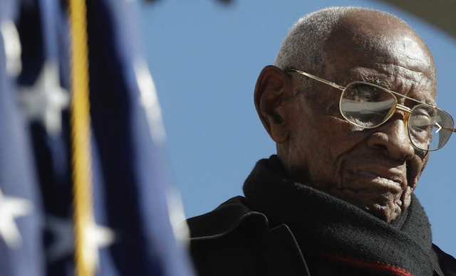 Nation's oldest living veteran Richard Overton dies in Austin at age 112