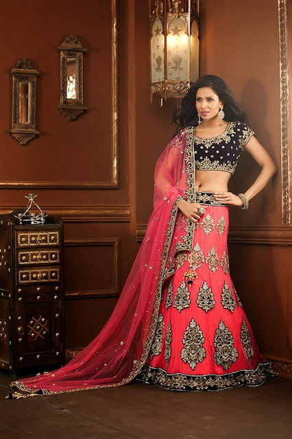 Elegant and Vibrant Color Combinations Stylish Designer Lahenga