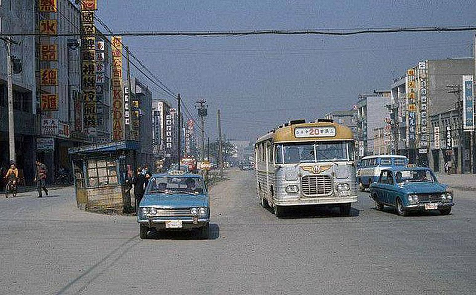 1969