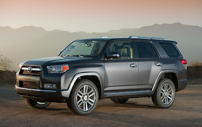 2010 Toyota 4Runner Car Wallpaper