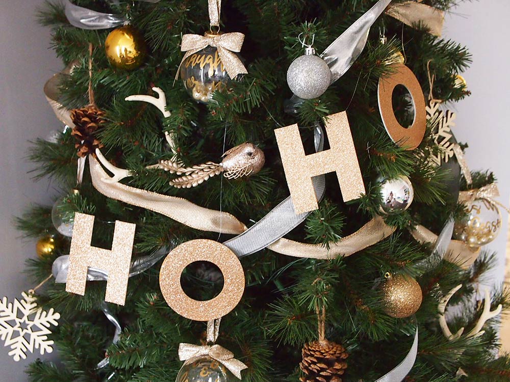 DIY Christmas Letter Garland For You Tree (Free Template)