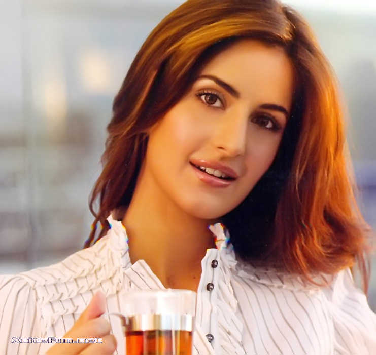 Katrina kaif The glamour and acclaim aside all that gorgeous Katrina Kaif 