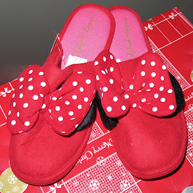 AVON XMAS SHOWROOM