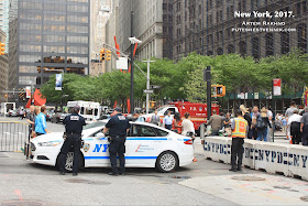 Полицейские в Нью-Йорке