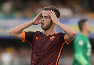 Agen Bola - AS Roma Tantang Barcelona Tanpa Miralem Pjanic