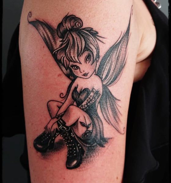 Tatuagem gótica 30 ideias femininas