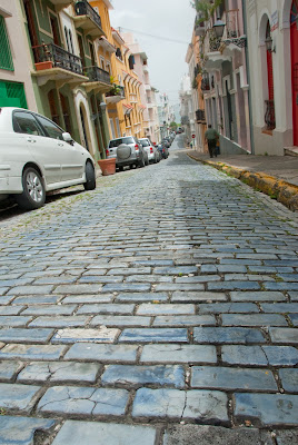 Puerto Rico, vacation El Parque de las palomas, Old San Juan, cobblestone, 