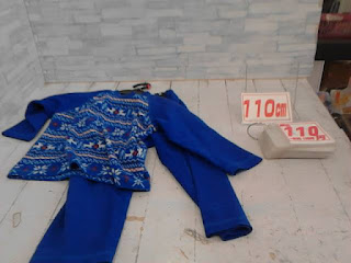 中古品　子供服　１１０㎝　ブルー　パジャマ　１１０円