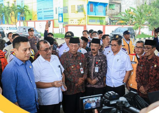 Wagub Jambi dan Komisi V DPR RI Tinjau Infrastruktur dan Transportasi di Batanghari, Kadis PUPR M. Fauzi Ikut Mendampingi 