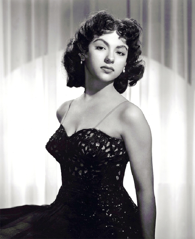 A Vintage Nerd, Rita Moreno, Puerto Rican Old Hollywood, Latino Old Hollywood Stars, Old Hollywood Blog