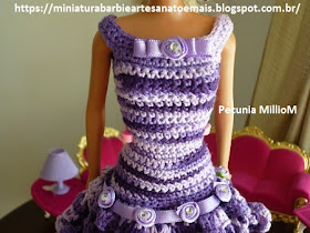 Vestidinho de Croche Com Pontas de Flores Para Barbie Por Pecunia MillioM 35